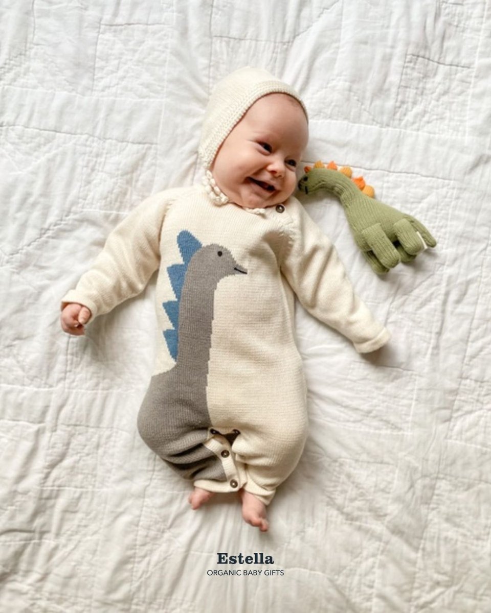 All smiles over here! Isn't his smile contagious? 😍 

📸 Tag @estella_nyc on your baby pictures to get featured! 
.
.
.
.
.
#estellanyc #estellababy #nycbaby #babiesofinstagram #momsofinstagram #adorablebaby #newyorkcity #organicbaby #organicbabygifts