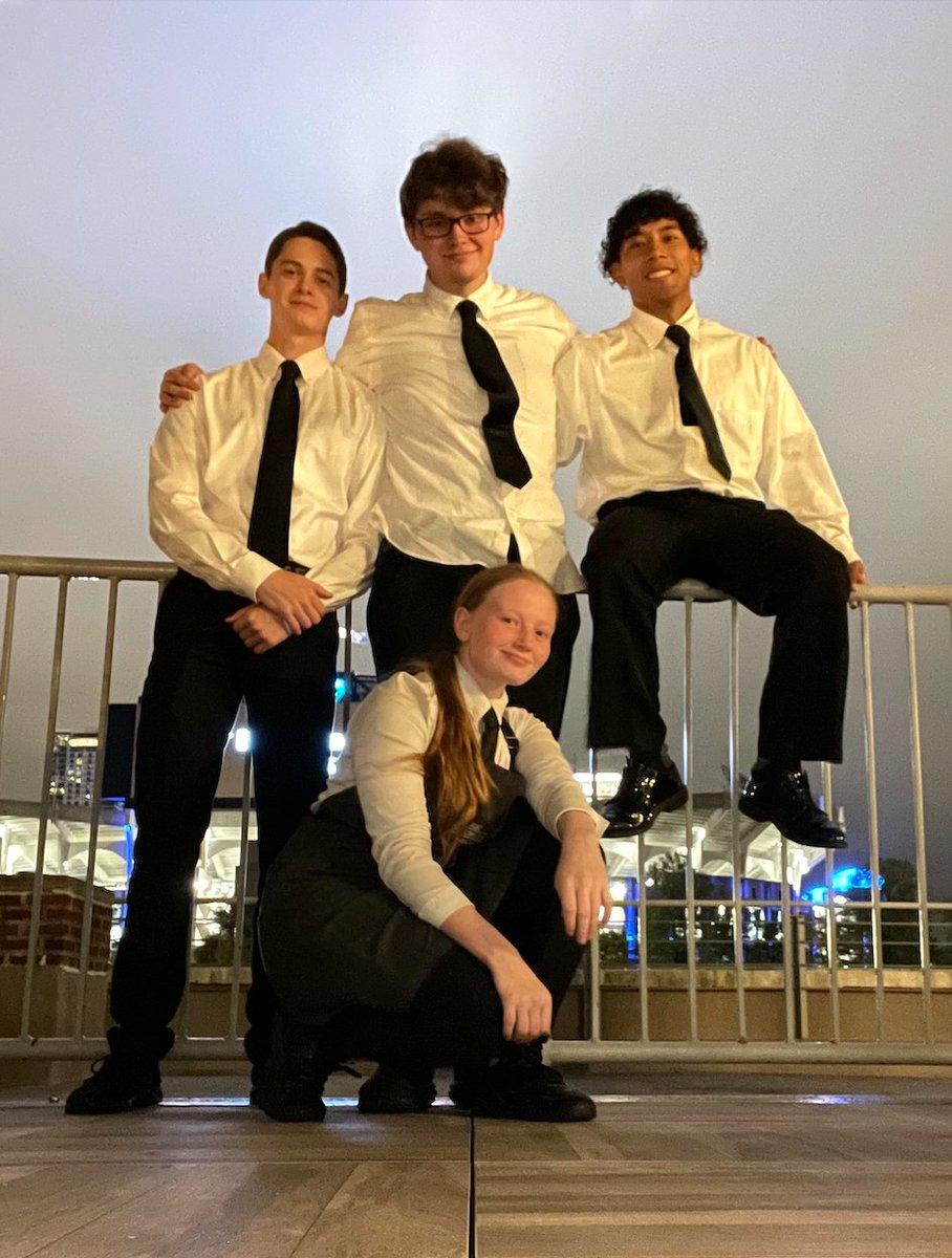 Future so bright ✨

Did you know Undergrads allows students to work the hours they’re available? You pick up the shifts that work for YOU! We have opportunities in catering, moving services &amp; more! 

#Undergrads #charlotte #college #jobs