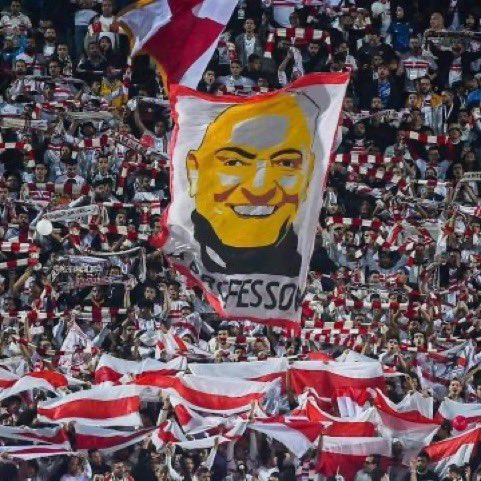 #فيريراكنت وستظل احد أفضل المدربين في تاريخ مصر
لن ننسي ماقدمته لنا من بطولات ايها البروفيسور ولكنها كرة القدم 
شكرا علي كل شيئ مستر جوسفالدو فيريرا 👏