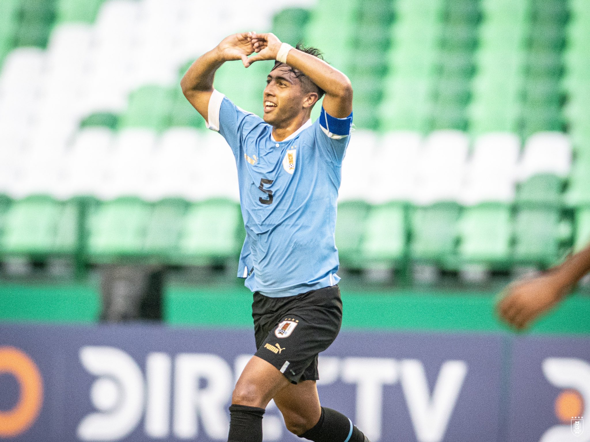 Diáz: origem boliviana e opção pelo Uruguai - @Uruguay/Twitter