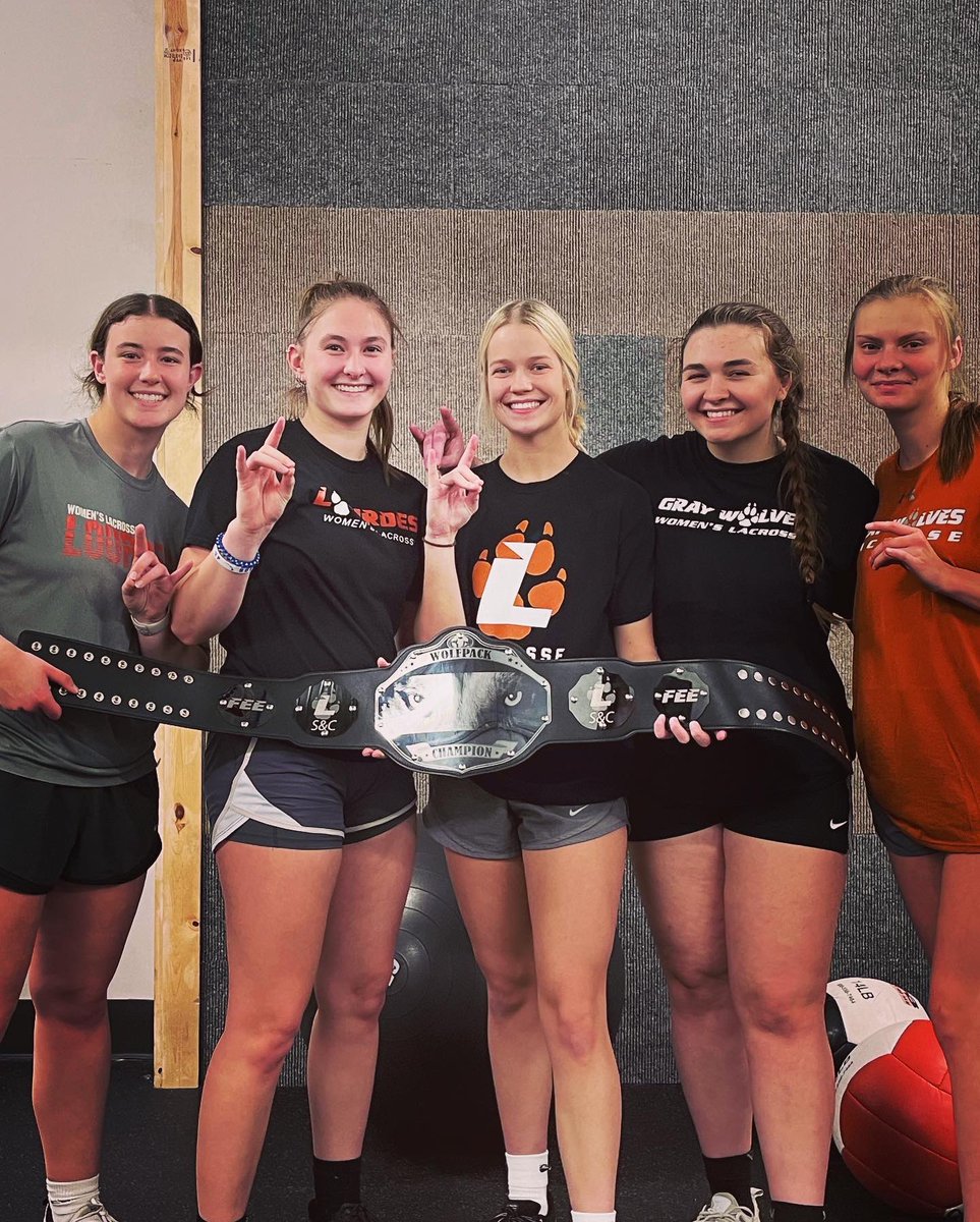 LourdesU_SC's tweet photo. WOLFPACK CHALLENGE!  Congrats to our winners from women’s lacrosse! #competing  #PawsUp @LourdesWLax https://t.co/EZgxuEvpha