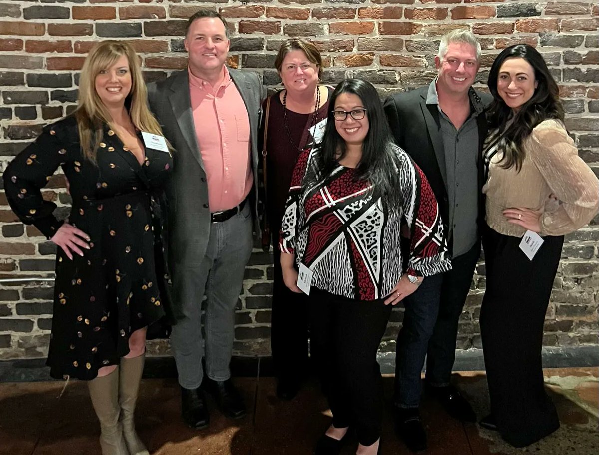 We had an amazing time at the Homebuilders Association Installation and Awards Banquet last Thursday. If you'd like to learn more about HBAGK, send us a message today!

#HeritageRealtyKnox #KnoxvilleRealEstate #KnoxvilleHomes #TennesseeRealEstate #TennesseeHomes