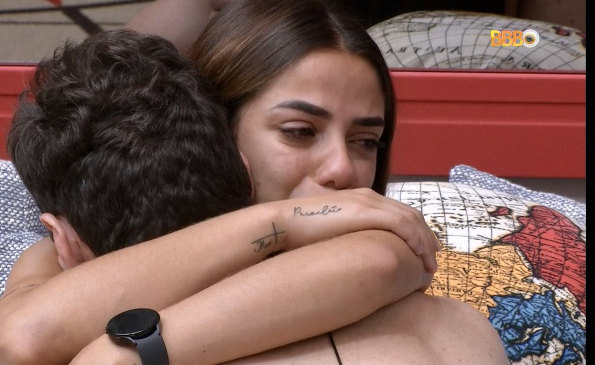 comentanathii's tweet photo. PELO AMOR DE DEUS VOTEM POR ELES 😭😭😭 #bbb23 https://t.co/Hhr5Oa1LfO