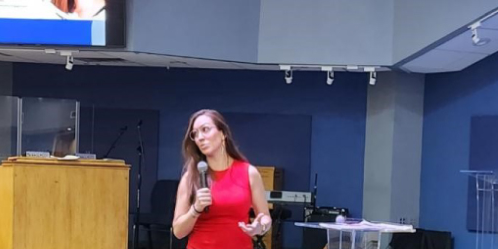 Rize_cu's tweet photo. Our mission is to #CreateGood for our members, our communities and our team. This month, Emily Stevens, Director of Community Engagement, shares members’ success stories. #TogetherWeCreateGood https://t.co/nRgL2sipoN https://t.co/VscTqspcVI