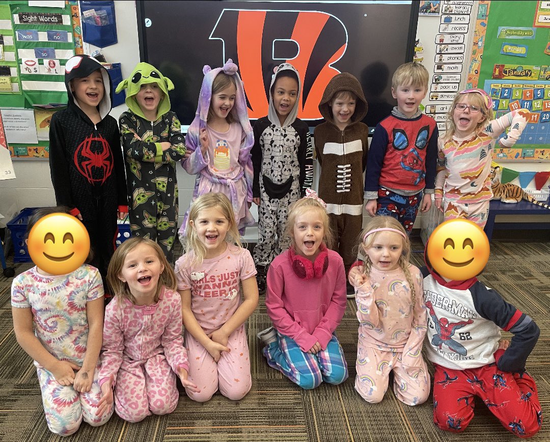 Mrs. Baker’s Kindergarten Class tweet media