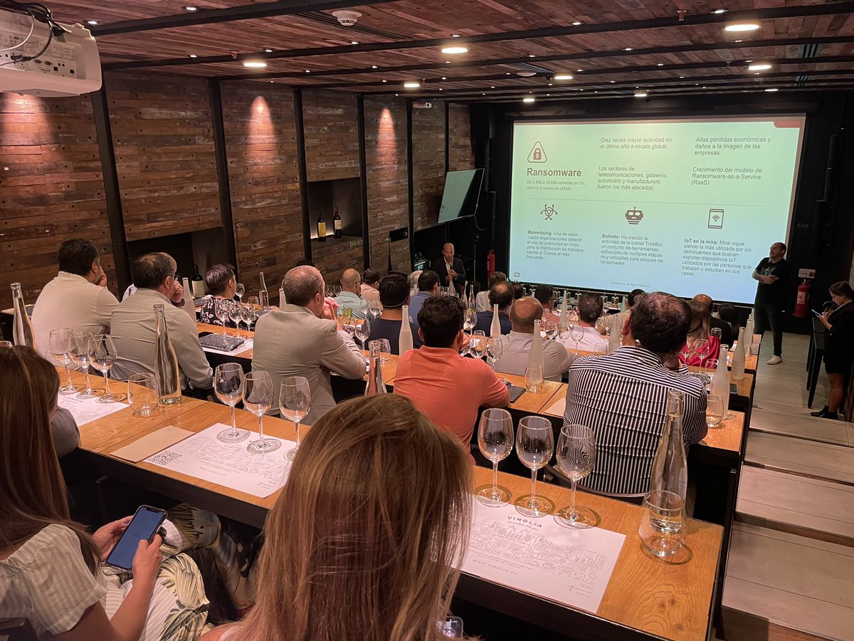 dmleonardod's tweet image. Casa completa… excelente conversación. Muy buen evento de @Fortinet y @Kyndryl  con la ayuda de #dacas