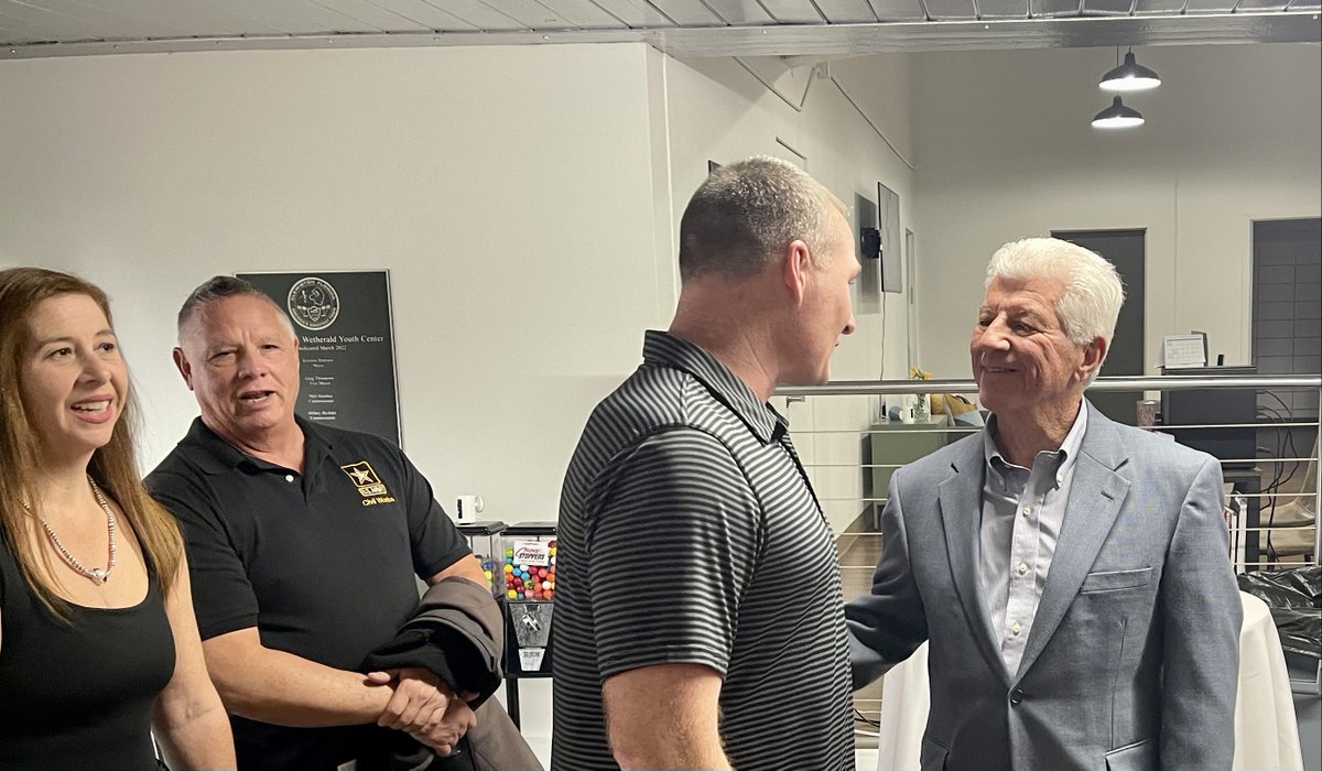JaxStrong's tweet photo. #JaxStrong Commander COL Jaime Booth &amp; Deputy Commander for South Florida LTC Todd Polk &amp; several #USACE Jax Team Members were recognized by elected officials from #Clewiston at a reception to celebrate the completion of the #HerbertHooverDike Rehabilitation #HHDRibbonCutting2023 https://t.co/9ooLLUKYDF