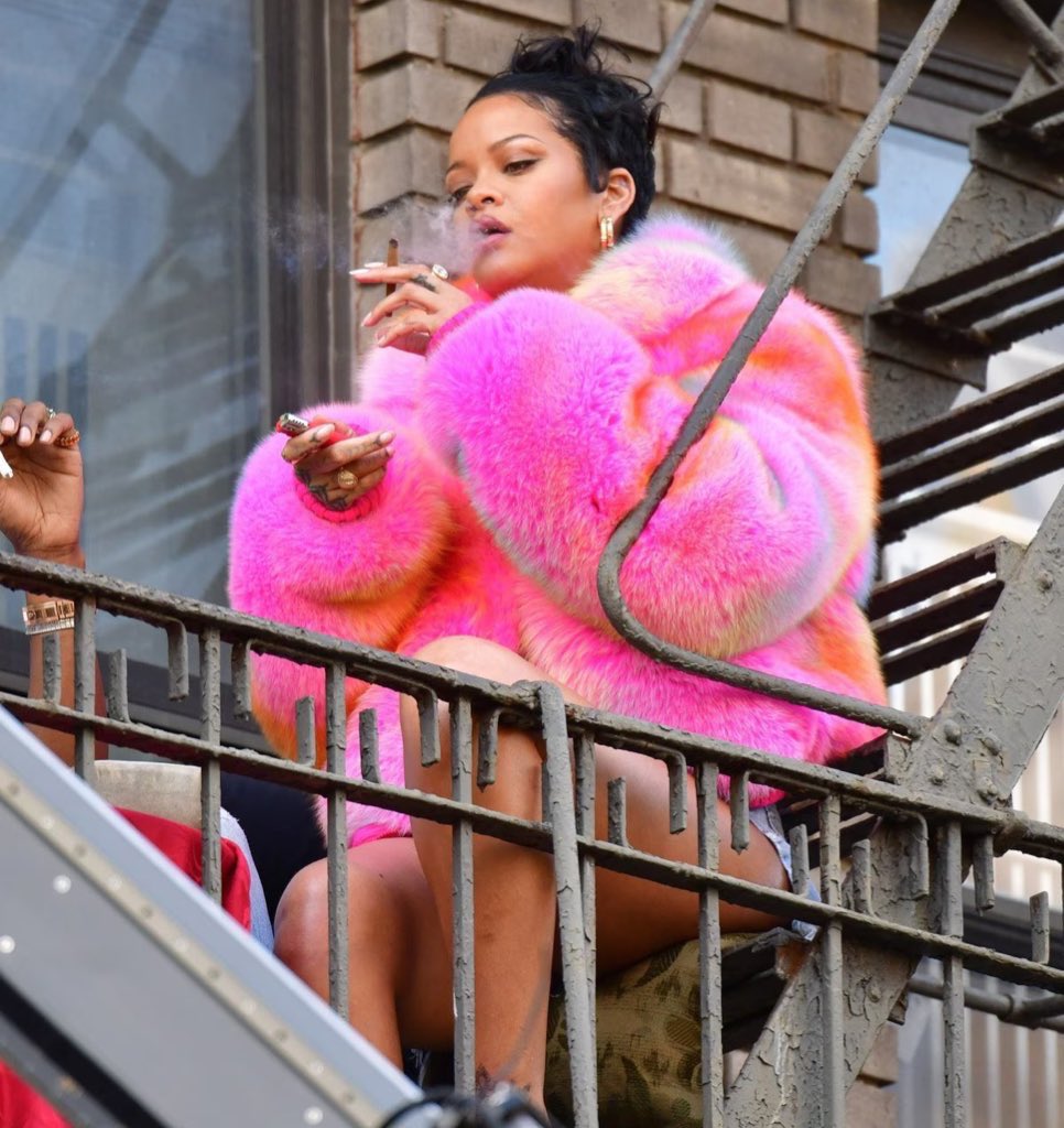 DIDU on X: thinking about rihanna in this fur coat from the louis vuitton  ss22 collection by virgil abloh  / X