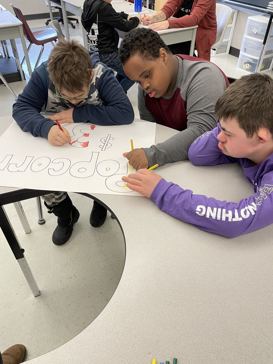 Mrs. Hammel tweet media