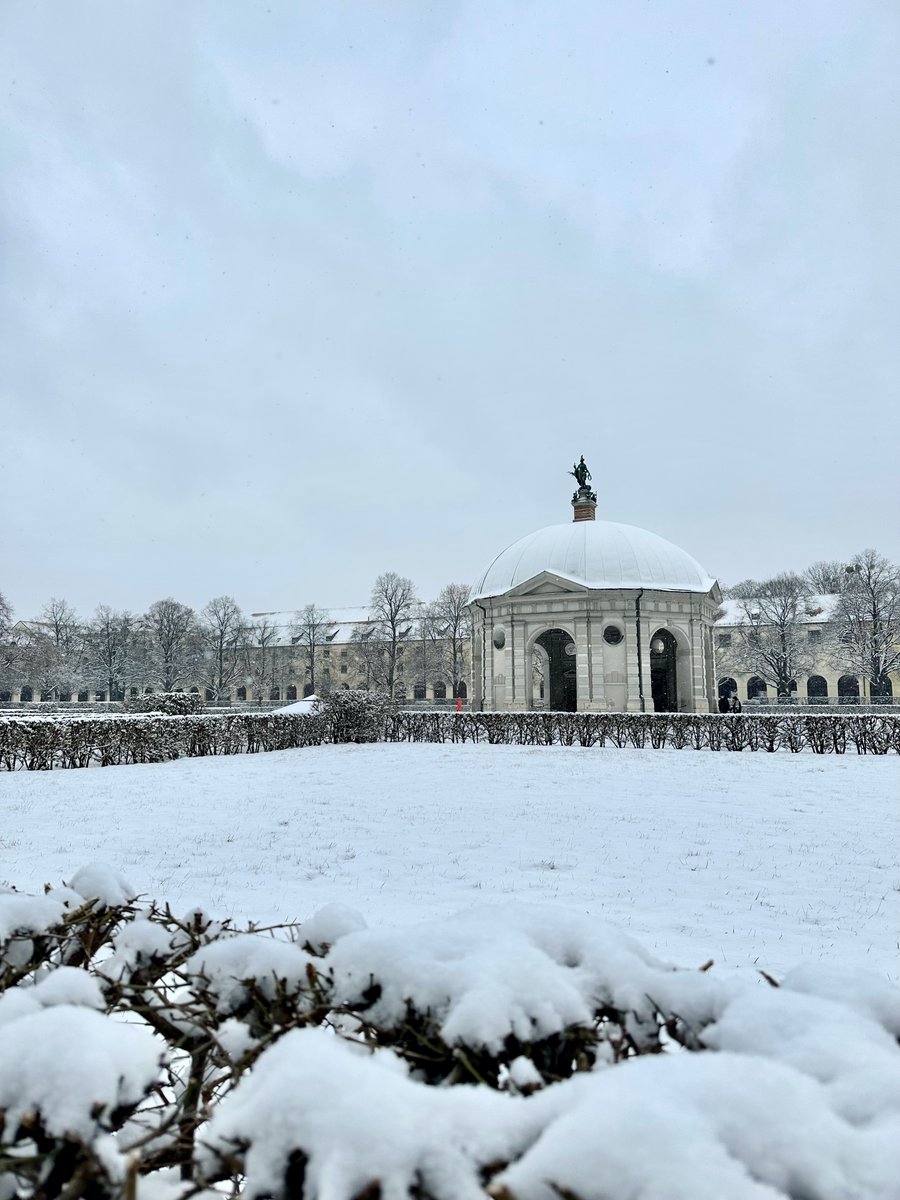 The Winter session of The #Munich Bible Study on Zoom has begun. Join us on Wednesday, 25 January @ 19:00 hrs (Munich, Germany time). We will be focusing on The Gospel of John. For more info, click the link: theologymix.com/bible-study/th… <a href="/johnisnyder/">John I. Snyder</a> <a href="/starnbergchrch/">Starnberg International Church</a>