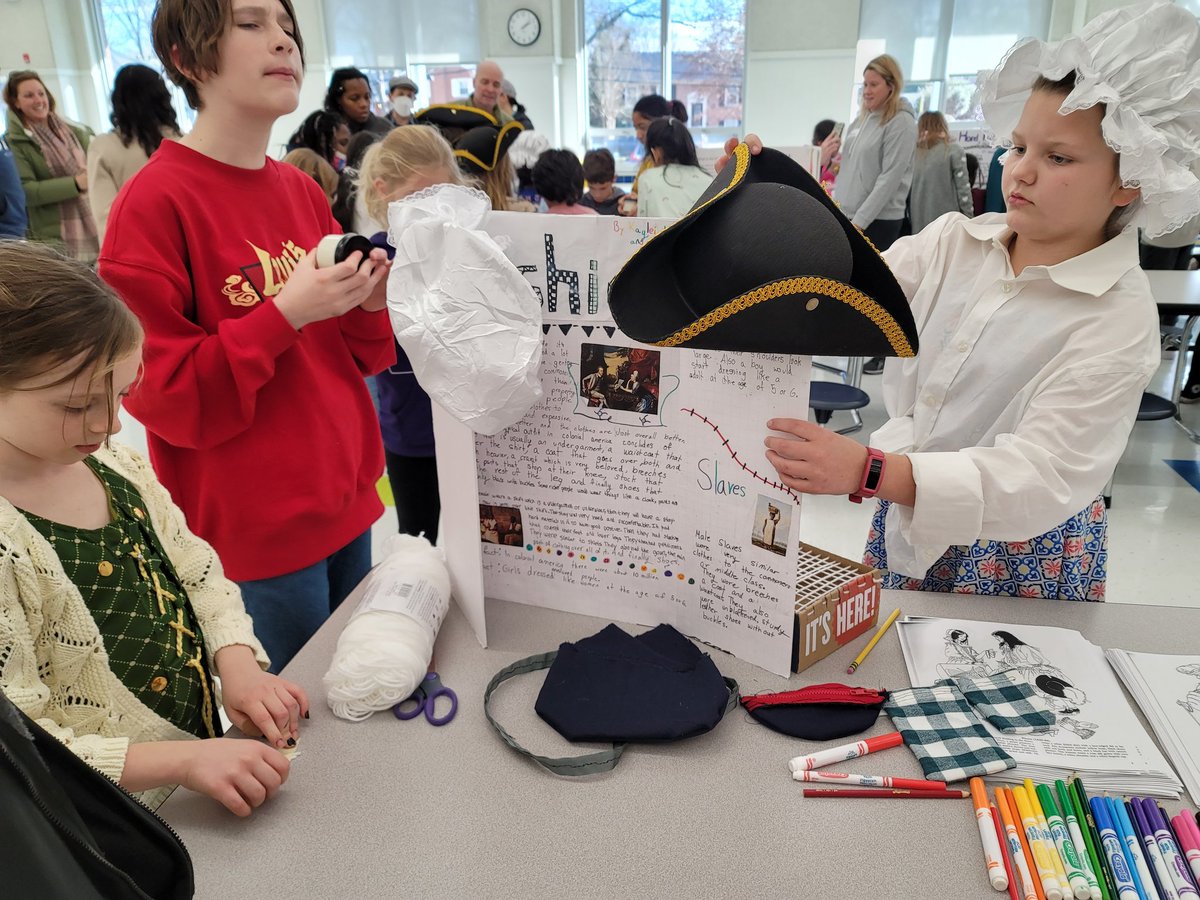 Miss Resch tweet media