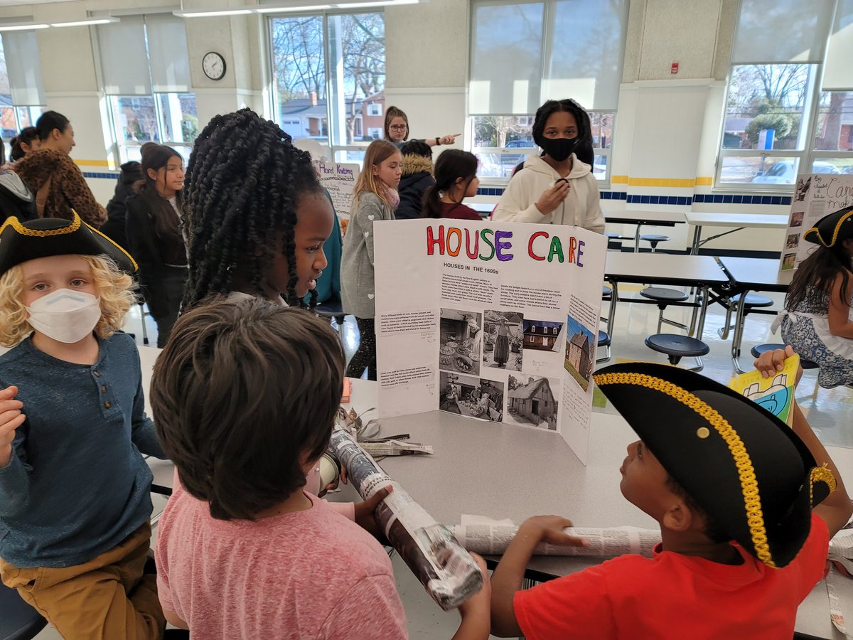 Miss Resch tweet media