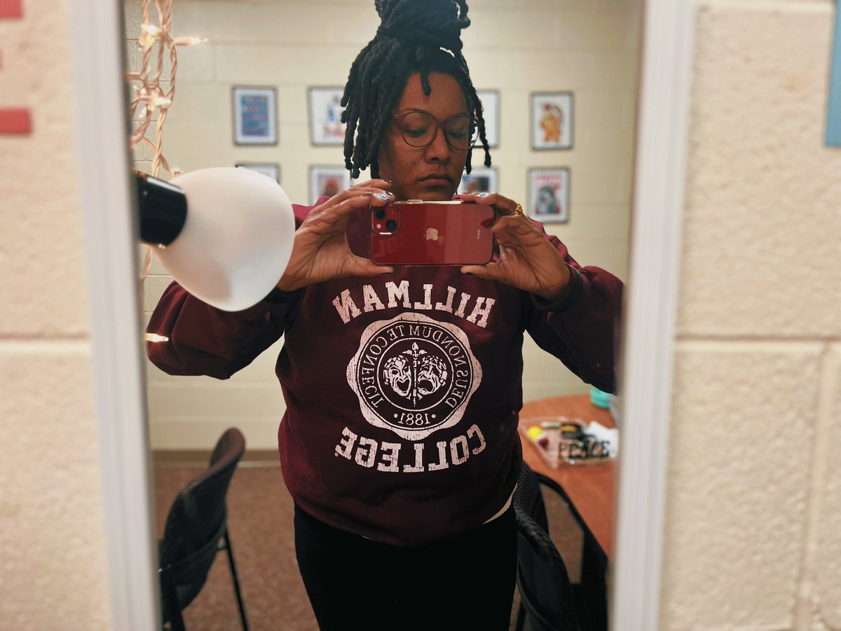 AEQuanafied's tweet image. “It's a different world, than where you come from.” 🤞🏾 #hillmancollege #differentworld