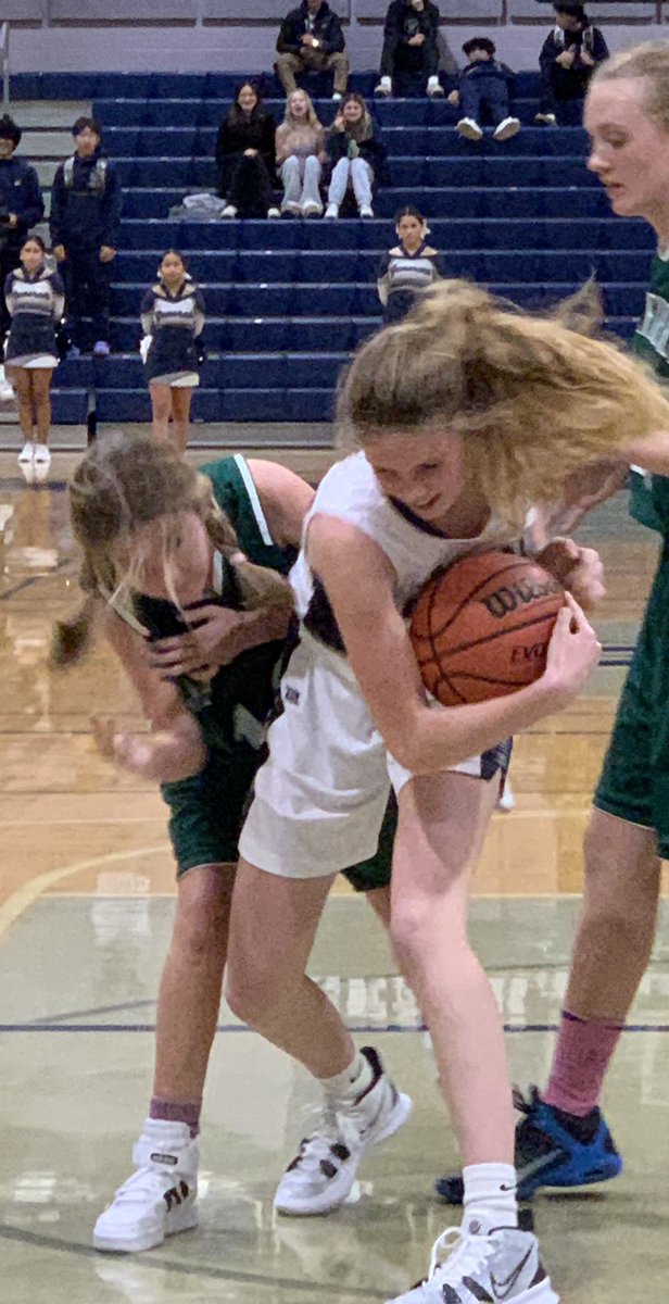 WLHSAthletics's tweet photo. 9th Grade Girls remain UNDEFEATED!!!!! https://t.co/rlDQD2UGs0