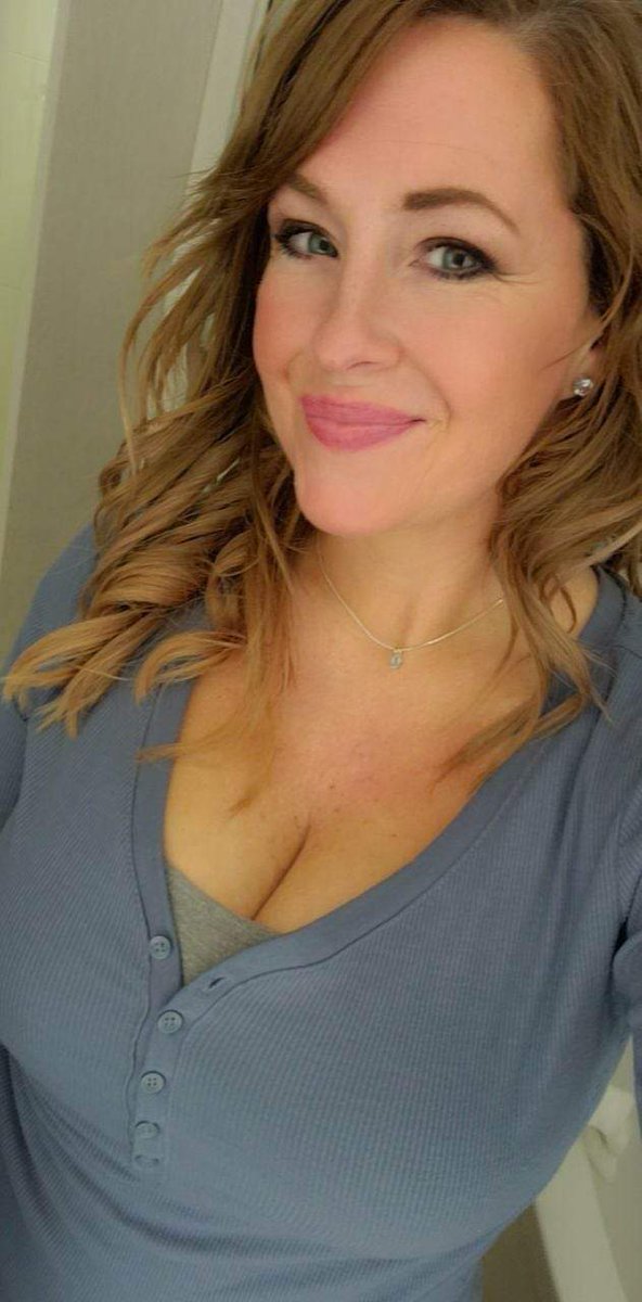 Time for happy hour on the Vegas strip. Let's hear the recommendations!!!