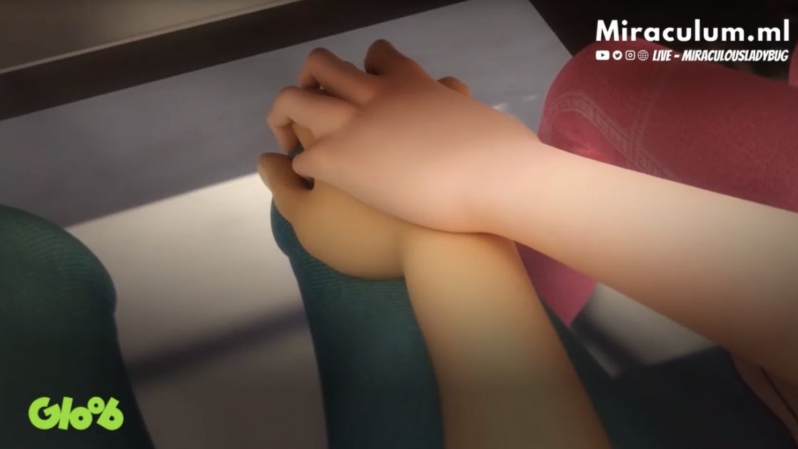 adrieunette's tweet photo. Marinette: "I'll hold your hand as if it's a ring." 
Adrien: "I've got my eye on you." 

#MLBS5Spoilers https://t.co/uaYYoboir1