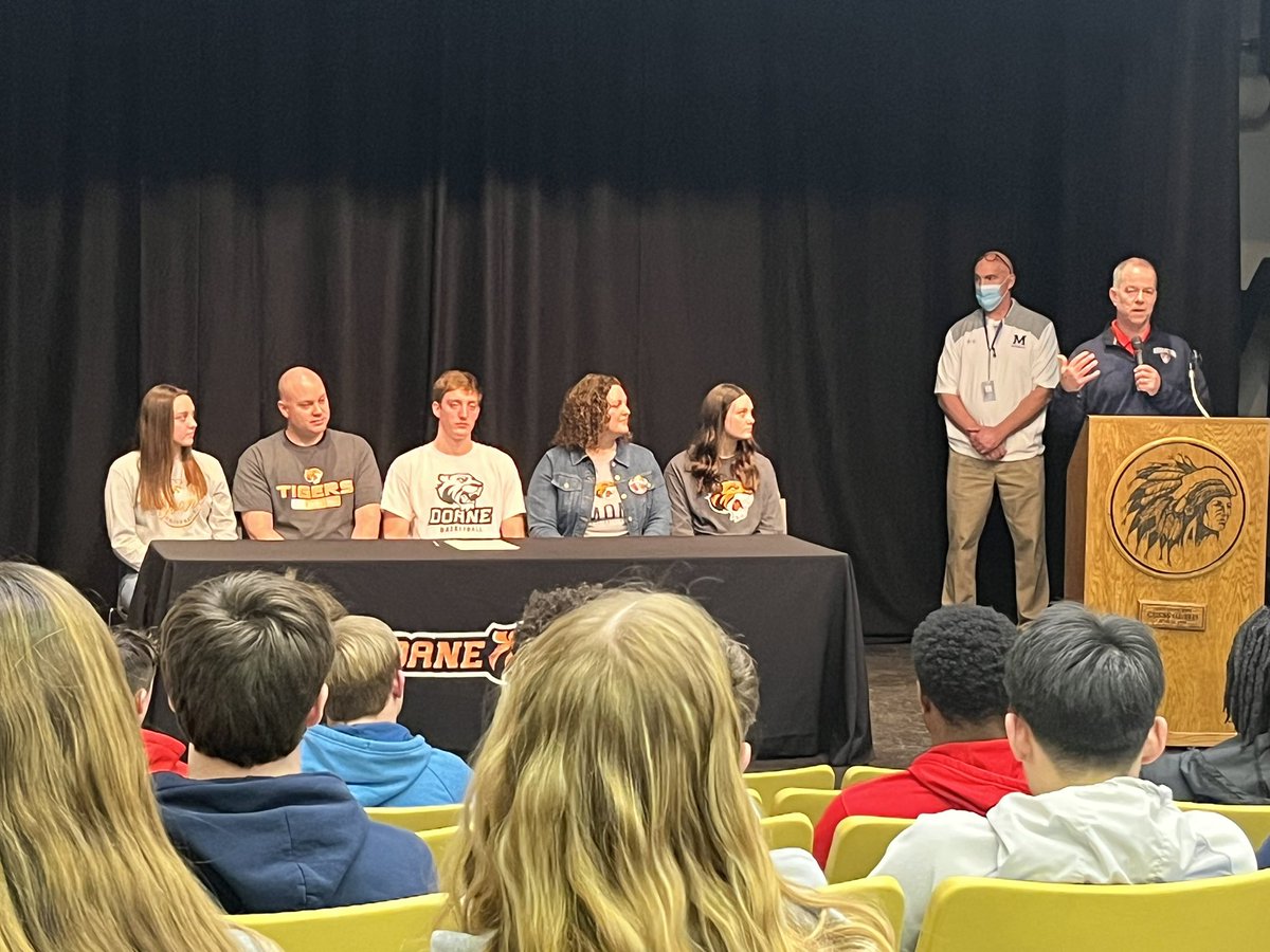 IndiansMBB's tweet photo. Congrats @Wilson_Jack43 on signing to @DoaneTigersMBK this afternoon! https://t.co/46vYgNALQY