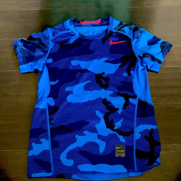 So good I had to share! Check out all the items I'm loving on <a href="/Poshmarkapp/">Poshmark</a> #poshmark #fashion #style #shopmycloset #fashionnova #handcrafted #nike: posh.mk/XVidDeNyRwb