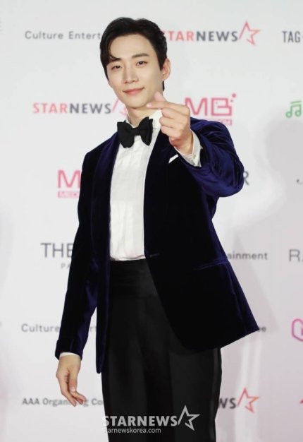 forleejunho's tweet photo. 230125

⚠️ React (😍/😆), Recommend, Share

Fans sponsored 12.5 million won for World Vision to celebrate Lee Junho's birthday.
🔗https://t.co/74hwTBKcCC

#이준호 #Junho #준호 #2PM https://t.co/U22QpAYTed