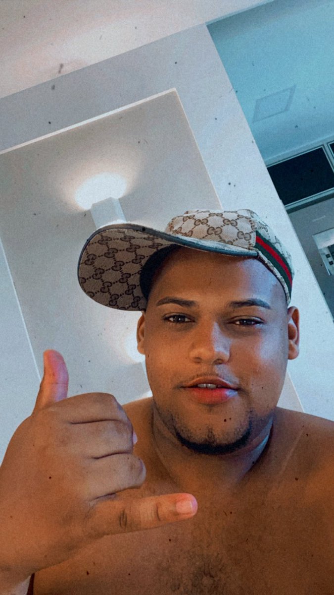 barbeiro_20's tweet photo. Seja você o motivo da sua felicidade🤩🥰 https://t.co/hh8j5QU8it