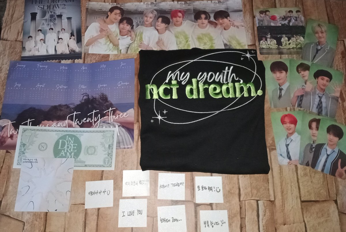 yutangina26's tweet photo. WAHHH FINALLY DUMATING NA !! WORTH IT YUNG GASTOS π₯Ίπ cute cute nung mga inclusions huhuhu tysm po! <3
@thinkerbaekph @EX0SDREAM https://t.co/VkyOSMcRGf