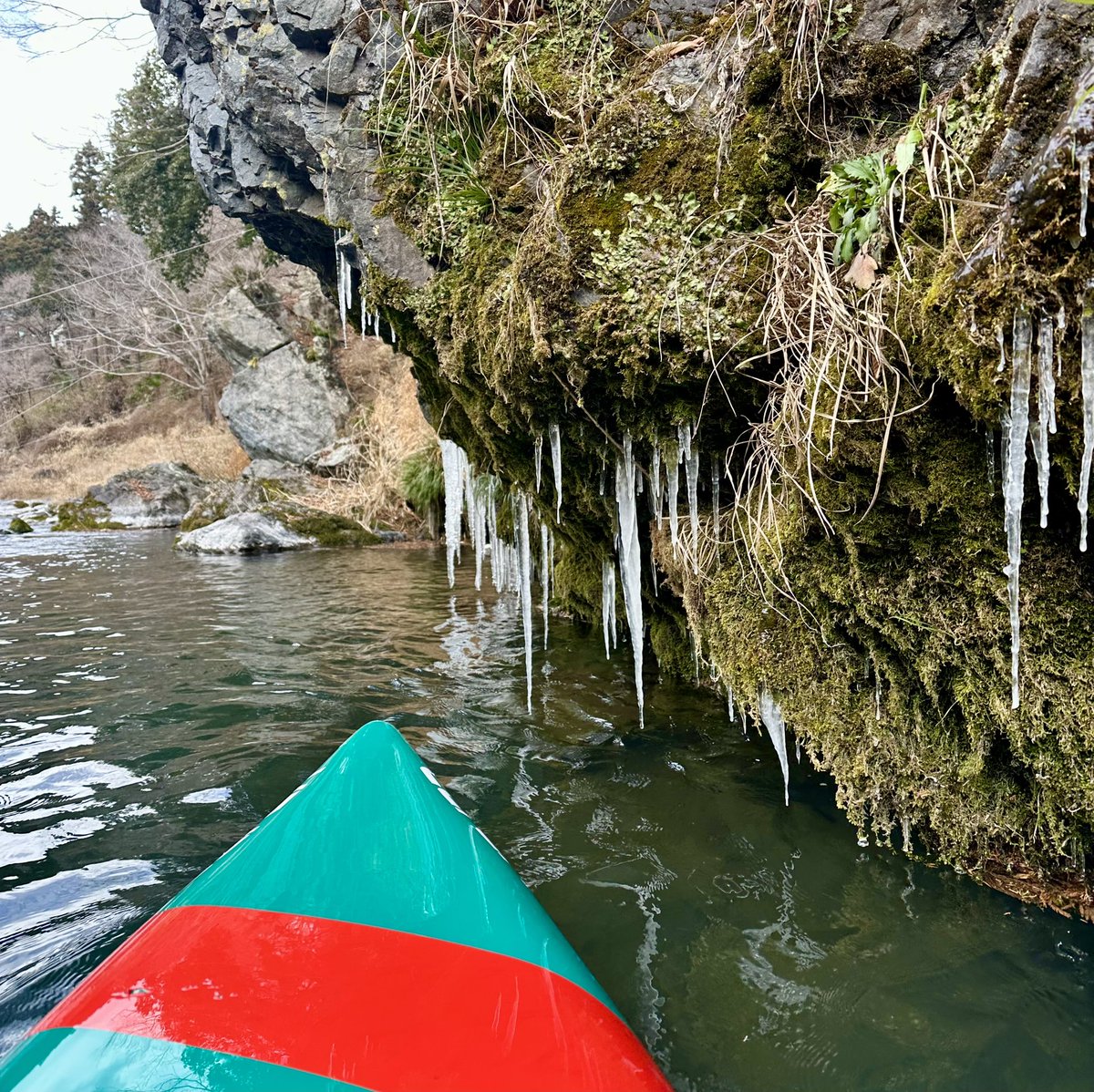 氷点下の御岳。漕いでいてもライジャケが凍っていく！