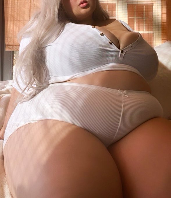 cozy, as always https://t.co/SHWkLSIKP6