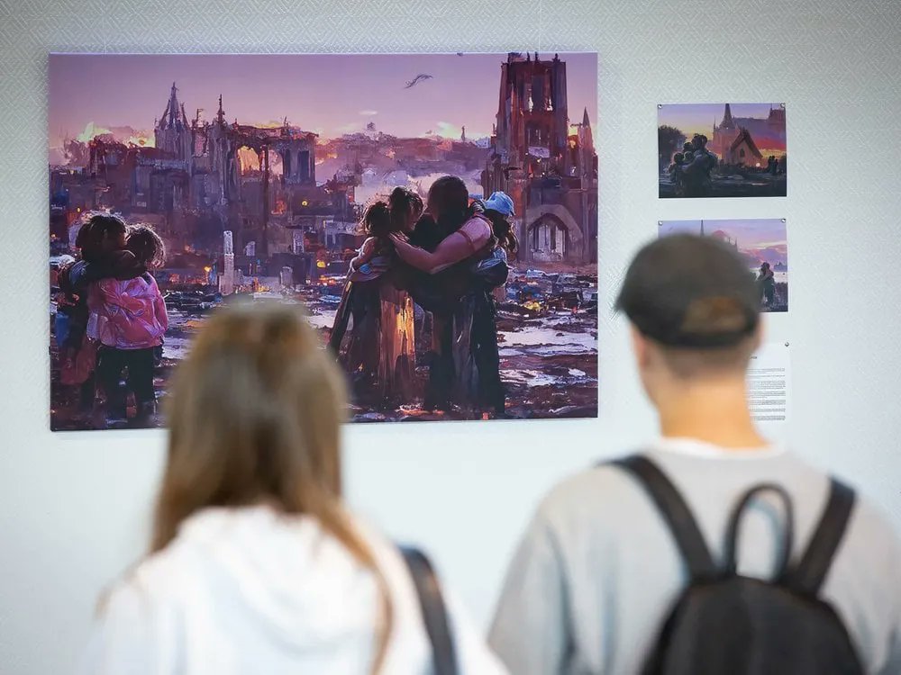 SpirosMargaris's tweet image. Are #AI #ImageGenerators
Violating #Copyright #Laws?
smithsonianmag.com/smart-news/are… #fintech #ArtificialIntelligence #MachineLearning #DeepLearning #regulation #AGI #OpenAI @ellamfeld @SmithsonianMag