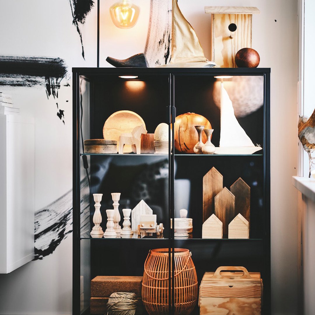 IKEA_Ind's tweet photo. Bagaimana cara mewujudkan sebuah tempat tinggal yang menarik sekaligus fungsional namun tanpa mengeluarkan banyak biaya? Ini adalah pertanyaan semua orang – dan desainer interior IKEA siap menjawabnya.

https://t.co/lSHPlDIINb

#IKEA #IKEAindonesia #ideinterior #inspirasiruangan https://t.co/QdN2v5K51D