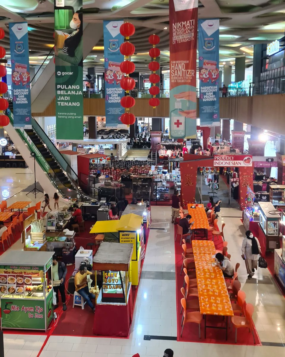 abouttng's tweet photo. Lagi ada festival kuliner Juragan Teko Jilid 3 di Teraskota BSD, Serpong, Tangerang Selatan. Ada beragam makanan dan minuman nusantara, sama cemilan-cemilan juga. Eventnya sampai 5 Februari 2023 ya! https://t.co/Bq6s7z1Ys4