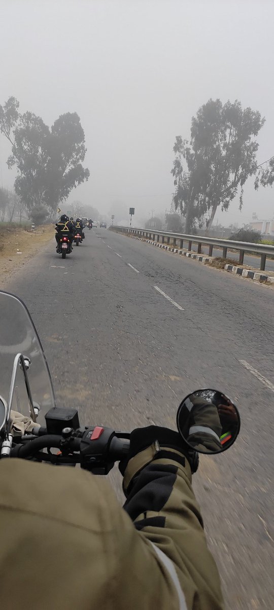 TejaniKartiki's tweet photo. #NCCJawaMotorcyclerally
     Finally Gear up for Delhi from @NCCDteRajasthanv
w/@yezdiforever @jawamotorcycles
All set for moving forward to our final destination
#ab_delhi_nazdik_hai
@ArvindKapoorTYG 
@NCC_Dte_Gujarat 
@DefencePRO_Guj 
@HQ_DG_NCC https://t.co/1IbbrkY0nZ