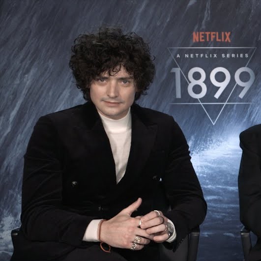 MilkywanKemoobi's tweet photo. ๐ชฒ Daniel & Eyk ๐ข
#Renew1899 #Save1899 #Save1899Netflix https://t.co/dlE5iJWxZF