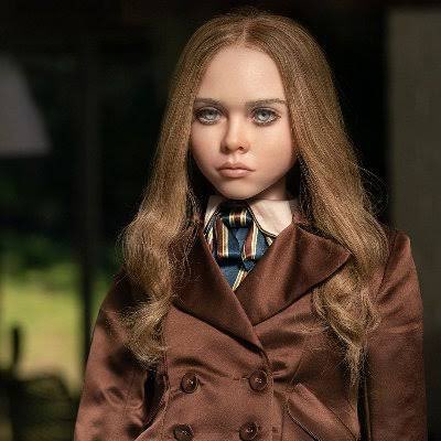 Damisnoe's tweet image. The movie M3GAN is SO. SLOW. by the time you finish watching, we will have proper robots and be living on Mars. #Snail @meetM3GAN @AngelaBishop #DateNight