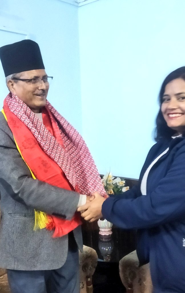 प्रधानमन्त्रीका मुख्य सल्लाहकार हरिबाेल गजुरेल <a href="/haribol_gajurel/">Haribol gajurel</a> दाइसँग भेटेर बधाई तथा शुभकामना दिइयाे। जनताकाे पक्षमा नीति निर्माण गर्न प्रधानमन्त्री <a href="/cmprachanda/">☭ Comrade Prachanda</a> लाई सल्लाह दिनुहाेला। हार्दिक शुभकामना ।