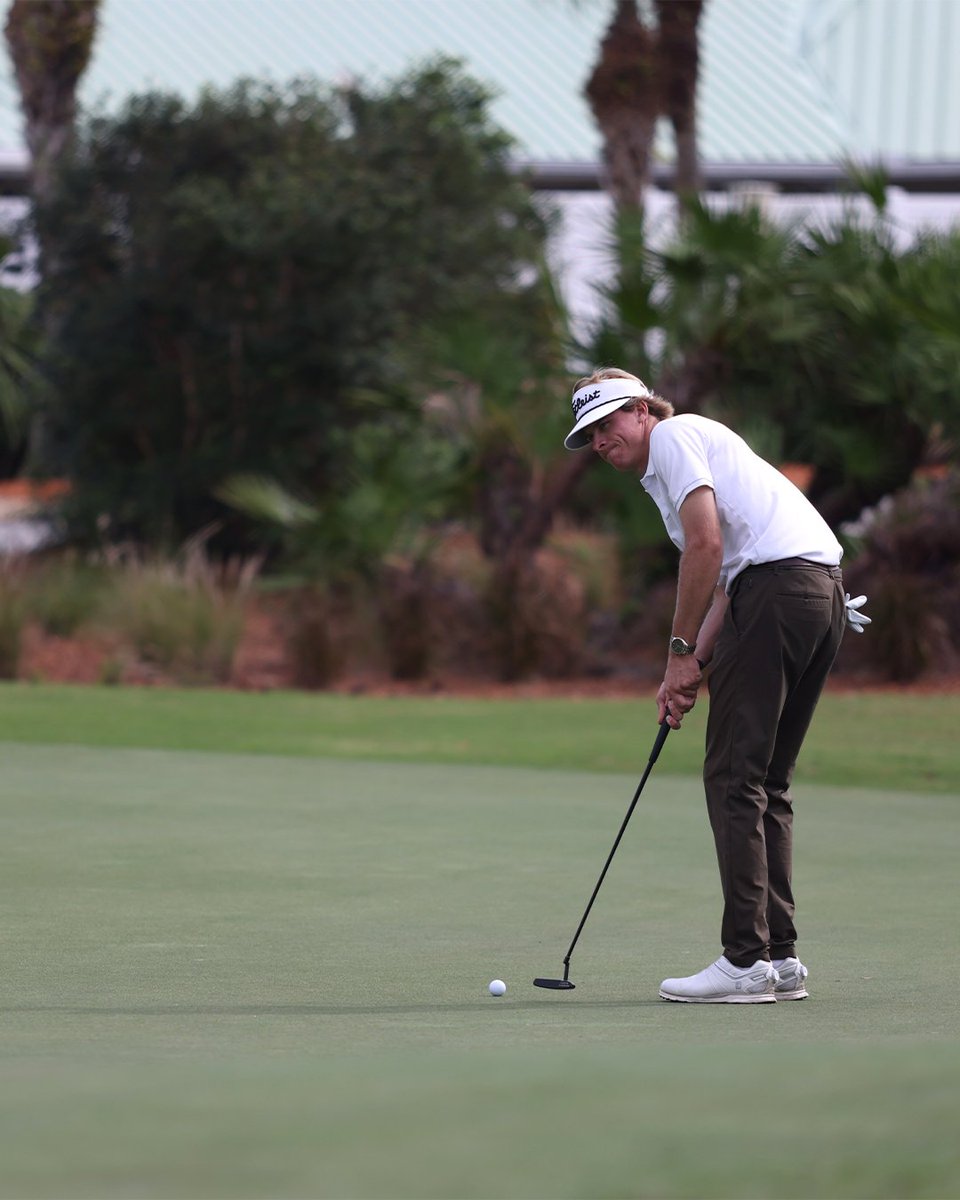 PGA's tweet photo. Describe your putting with ONE word! https://t.co/PzSgHPmRZY