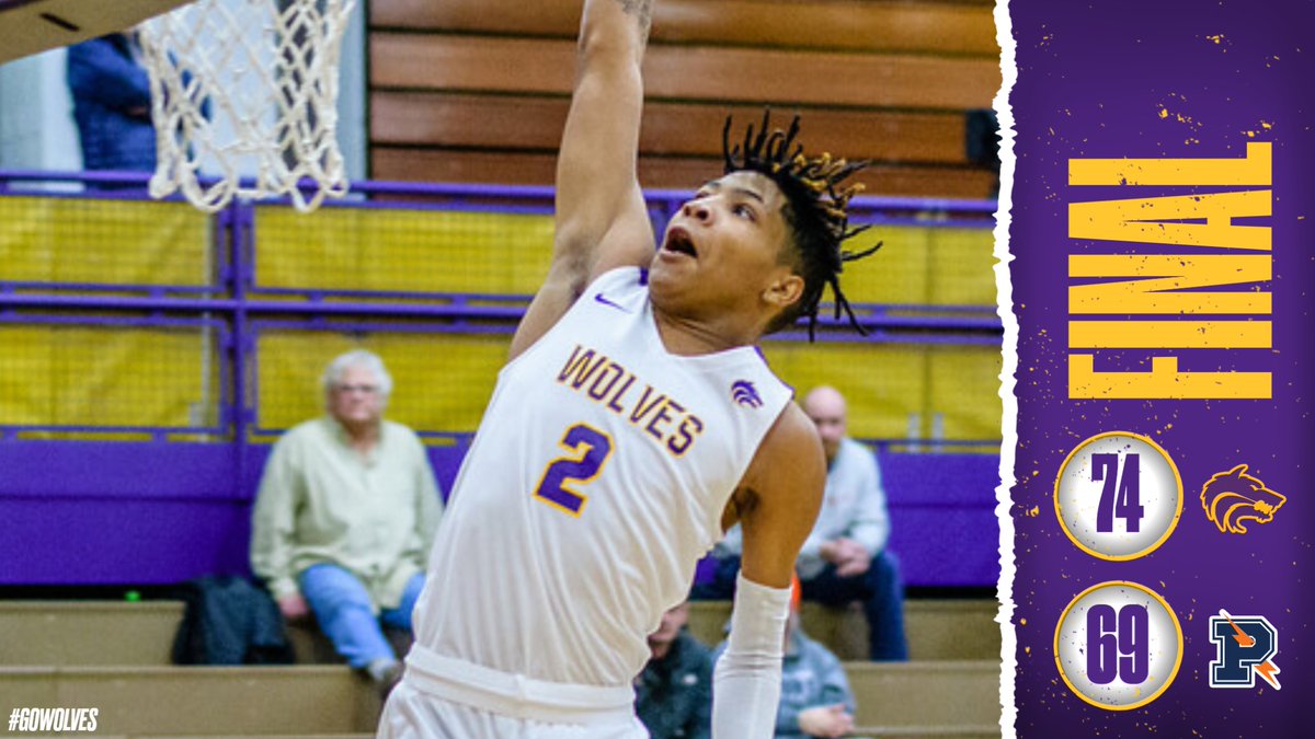 BayCityCentral's tweet photo. Wolves with a HUGE SVL win over visiting Powers Catholic tonight with a 38 point effort from senior Cam Washington!

#GoWolves #WolfpackPride https://t.co/UKh16HIM9v