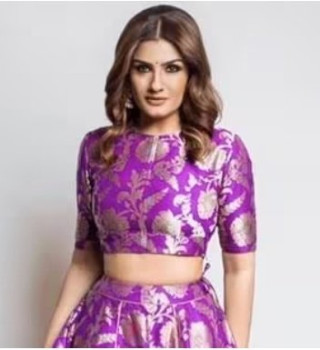 newsifyecho's tweet photo. Ravenna Tondon  becomes the first participant from the entertainment industry  to be a  delegate at W20
#newsifyecho,#newsify,#updatecho,#freshify,#Bollywood https://t.co/zN1sd7JuWm