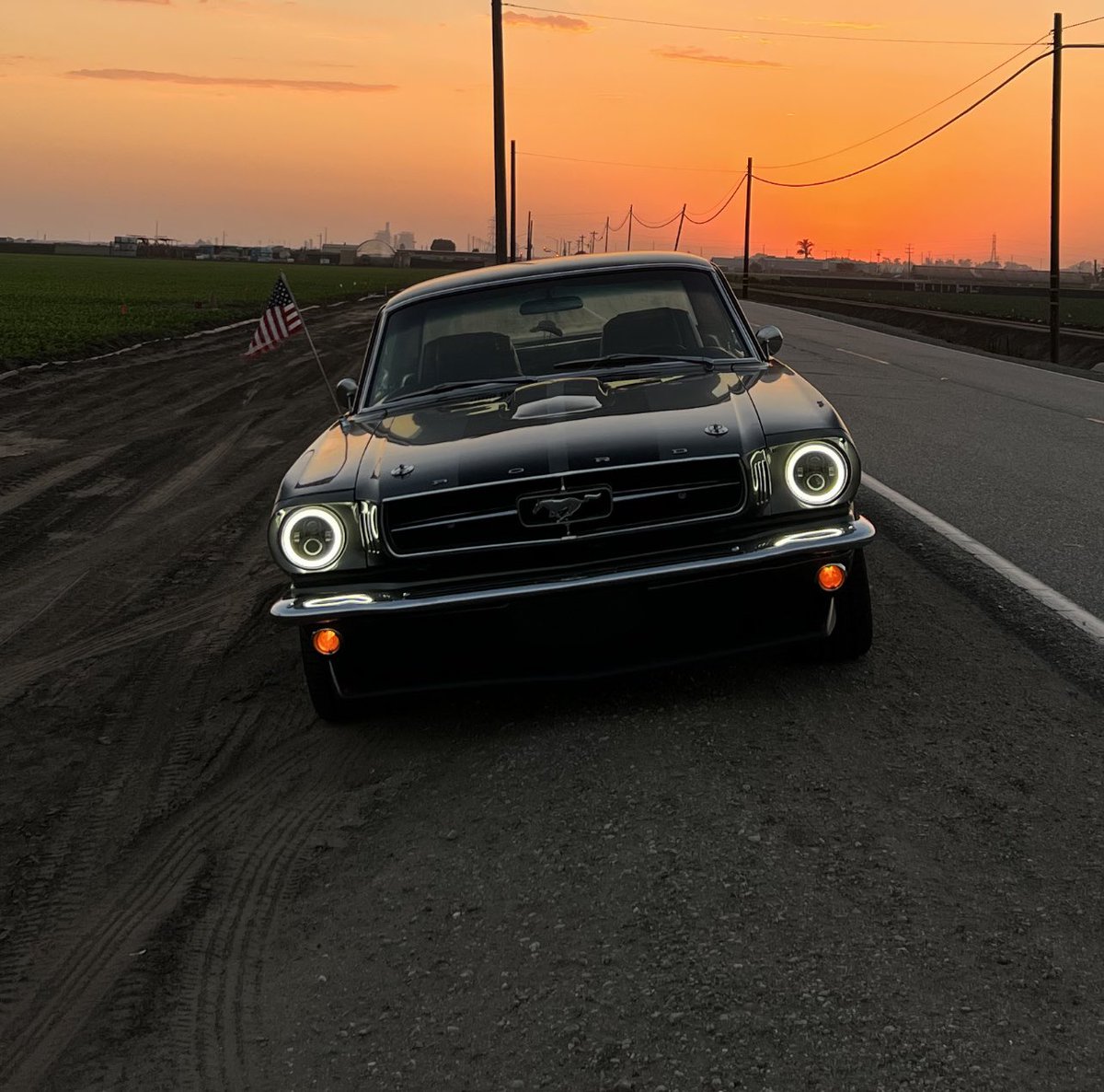 issacalfaroo's tweet photo. @Ford https://t.co/DaaIJTfS1W