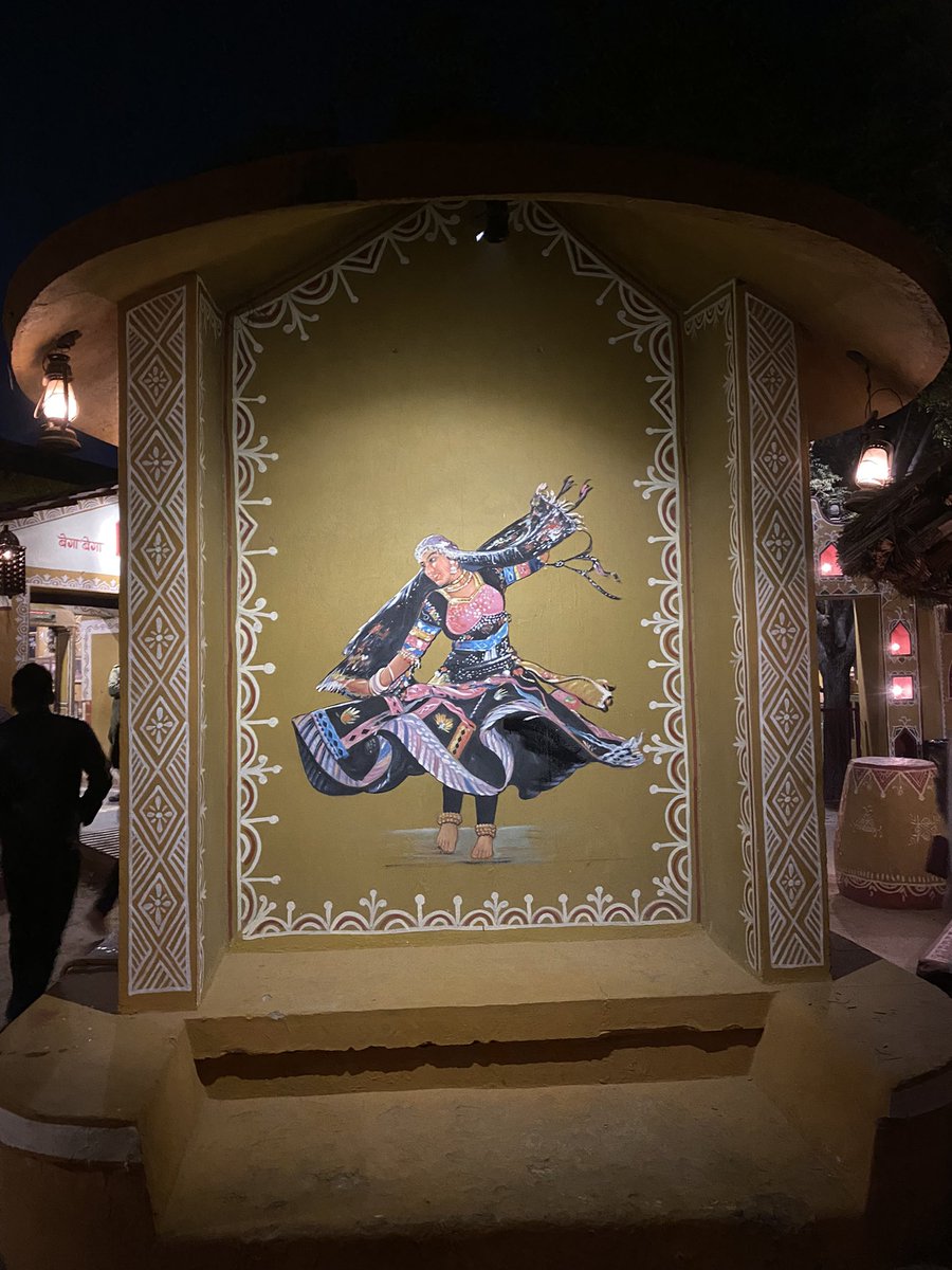 DrAvneetR's tweet photo. emulating village life at #ChokhiDhani #Jaipur https://t.co/eePV76BRWF