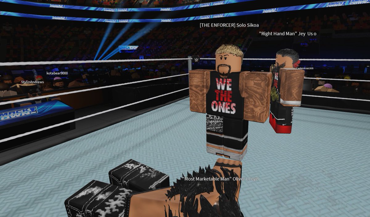 WWEMIU's tweet photo. #SoloSikoa has laid WASTE to Oliver Lloyd
#Smackville https://t.co/92nxYAnGzu