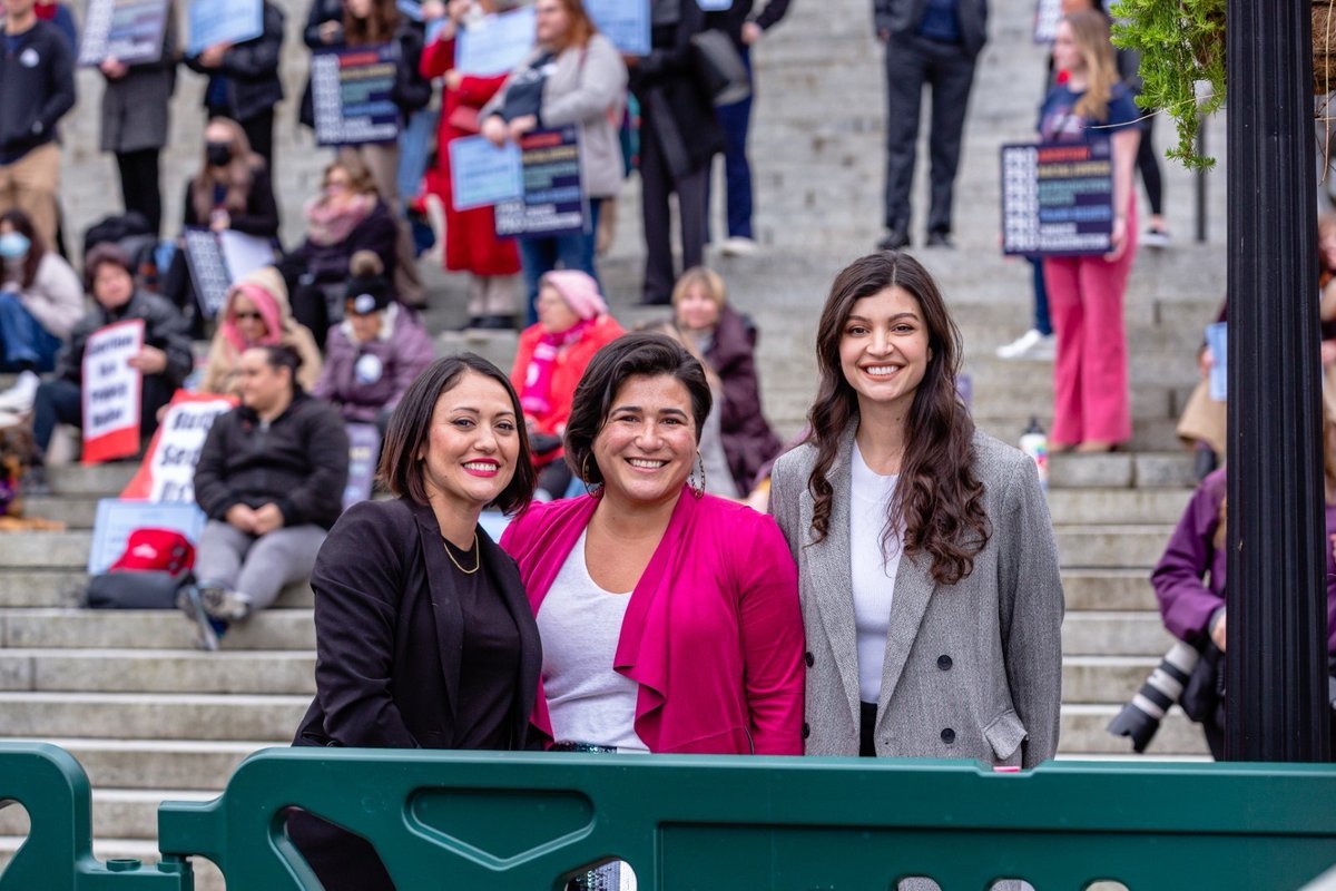 We’ve done good work in WA to protect & expand #AbortionAccess & #ReproductiveFreedom — but we must do more to ensure all our neighbors get the care they need, when they need it. #WALeg 

📸 a shot from today's #ReproductiveJustice Rally