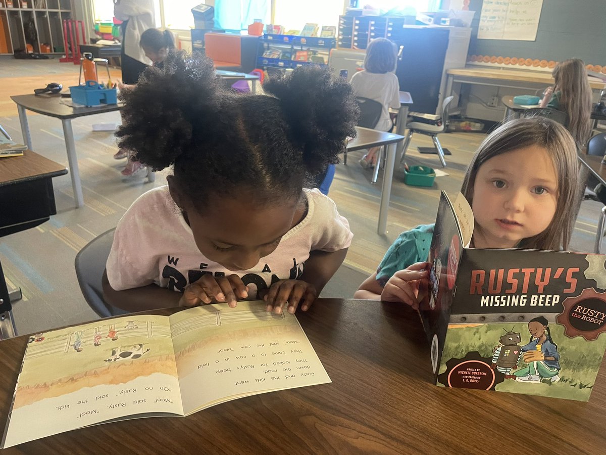 Ms_Branham's tweet photo. These sweet readers are growing. We always talk about giving our best effort and even when it is hard we can try our best. I’m so proud of these 1st graders!! @FremontSPS https://t.co/ZZ1tSxz8SV
