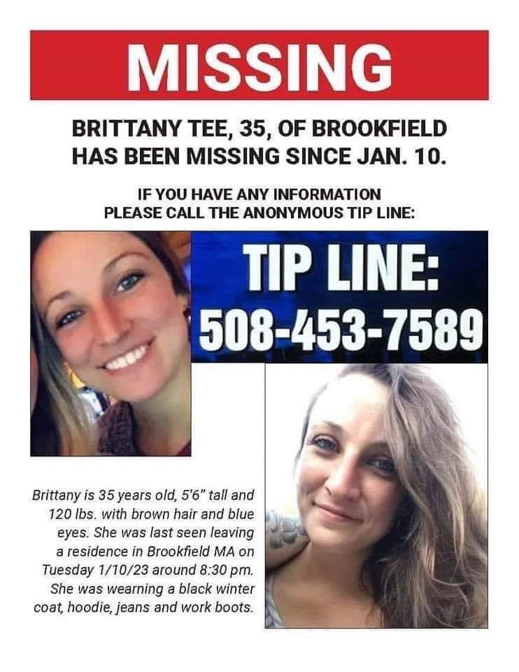 irish_74queen's tweet photo. Brittany is still missing! Any info please call 911 or the Top Line set up!  #brittanytee #Brookfield #MissingPerson @OnPatrolNation @Sean_C_Larkin @thundacat830 @danabrams https://t.co/wDFQ4WGp8I
