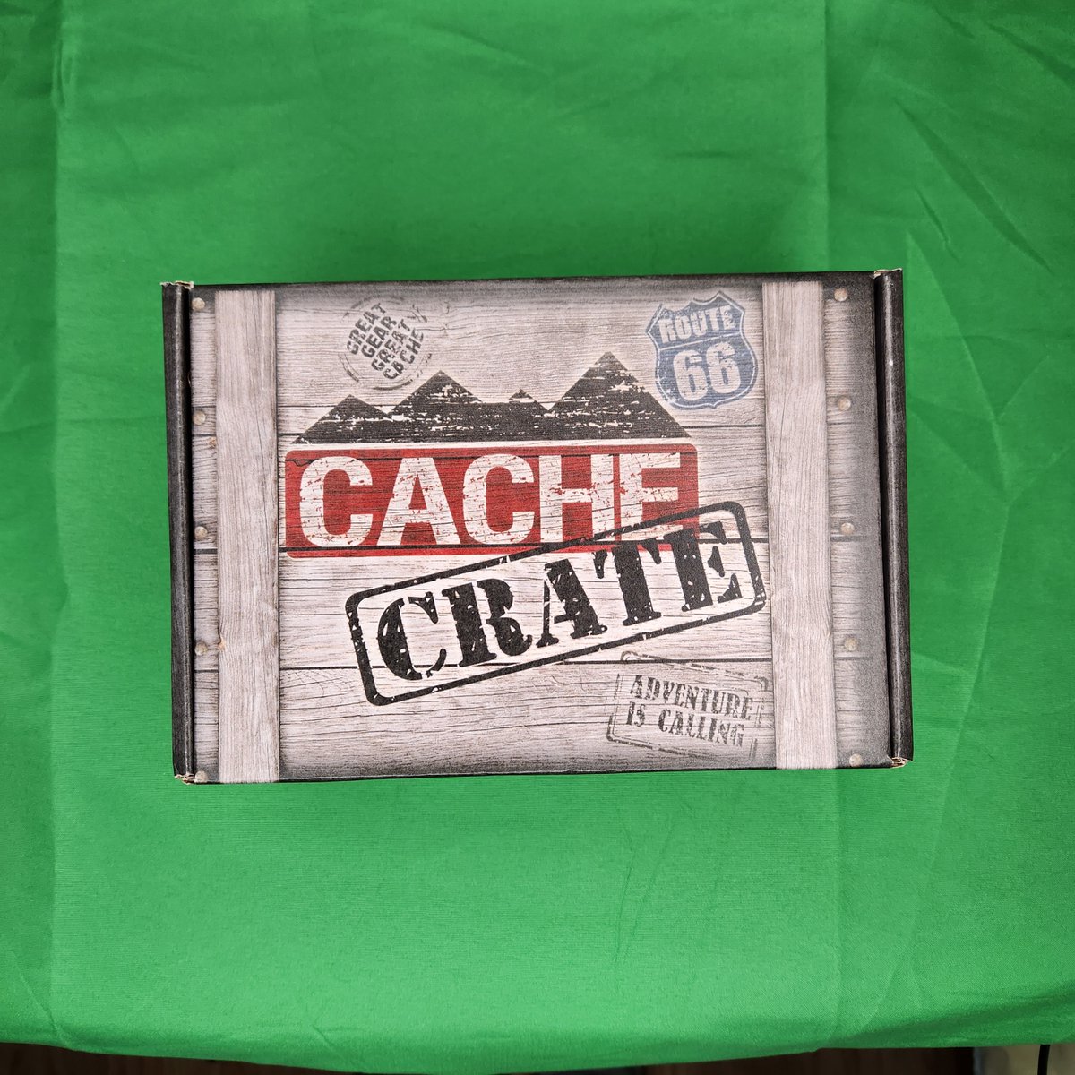 wjrgeocaching's tweet image. youtu.be/SNe7439cPa0 
January #CacheCrate unboxing video #CacheAdvance #Geocaching