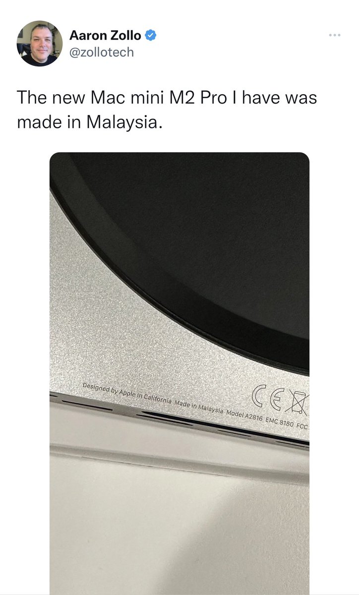 f4izalhassan's tweet photo. Apple store in Malaysia guys. Is this for real???? 😍 https://t.co/toZsLQDZa9