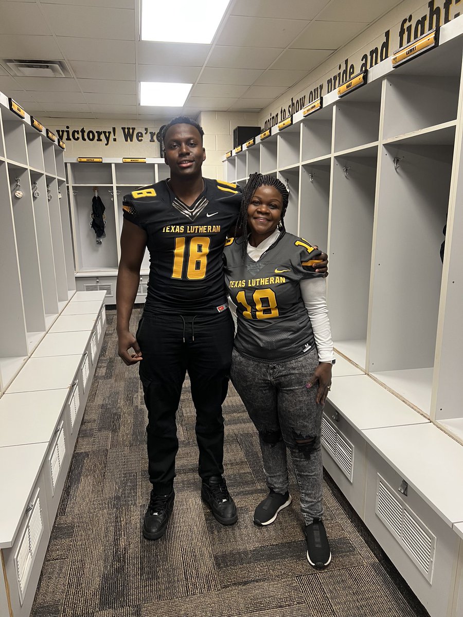 Had a great official visit to TLU. The experience was amazing and loads of great coaching staff and I appreciate <a href="/CoachMarshall_/">Kendrick Marshall</a>  for the invite.
