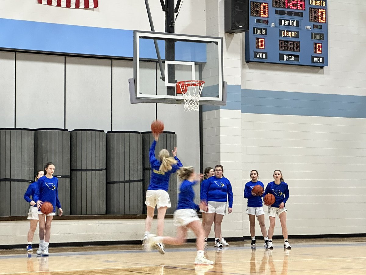 Awesome efforts by the 7th and 8th grade Lady Jays tonight! The high school girls were there cheering you on loud and proud!💛💙