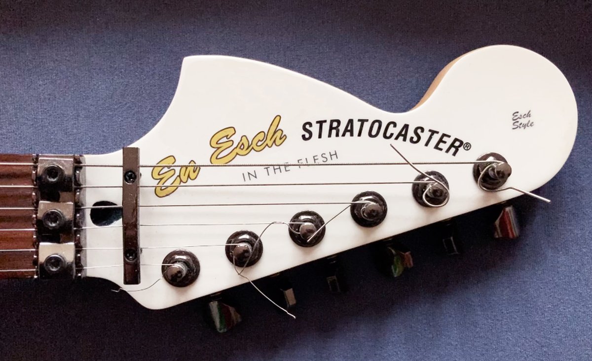 One of my babies: Strat HH-2xInvader-Floyd Rose-not enough time to focus on my guitar projects-in the midst of finishing a new ESCH track called PUSH. It will be up on BANDCAMP soon. enesch-official.bandcamp.com
#Pigface #KMFDM #PIG #slickidiot #Rammstein #monamur #EinheitEschMur #EDM