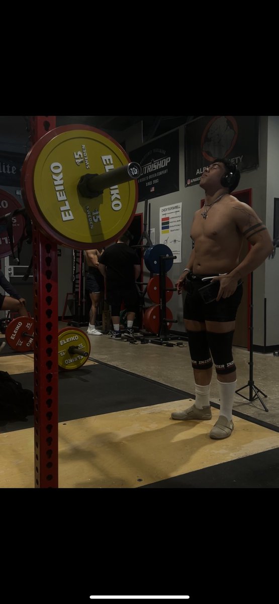 Oso_kilos's tweet photo. I love lifting at 5am
#gym #gymbro #gymrat #exploree #tweet https://t.co/feoNlrRoEO