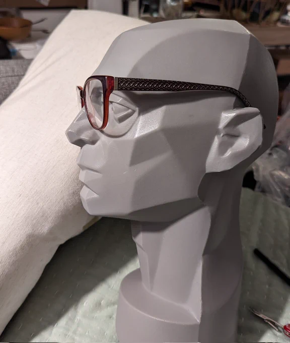 Oh I don't like that he can wear my glasses 